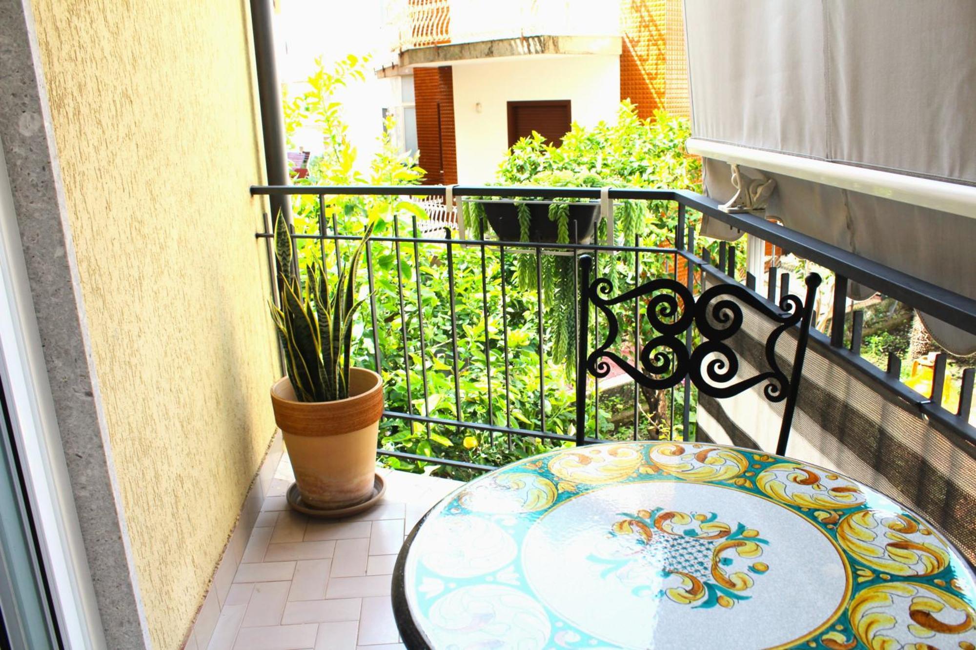 Anto'S Apartment - จีอาร์ดีนี นักซอส ภายนอก รูปภาพ