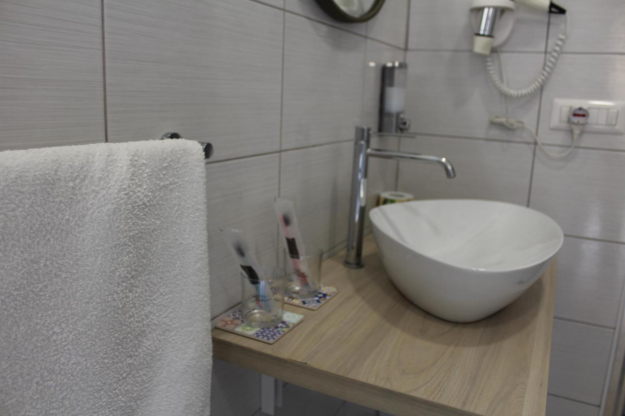 Anto'S Apartment - จีอาร์ดีนี นักซอส ภายนอก รูปภาพ