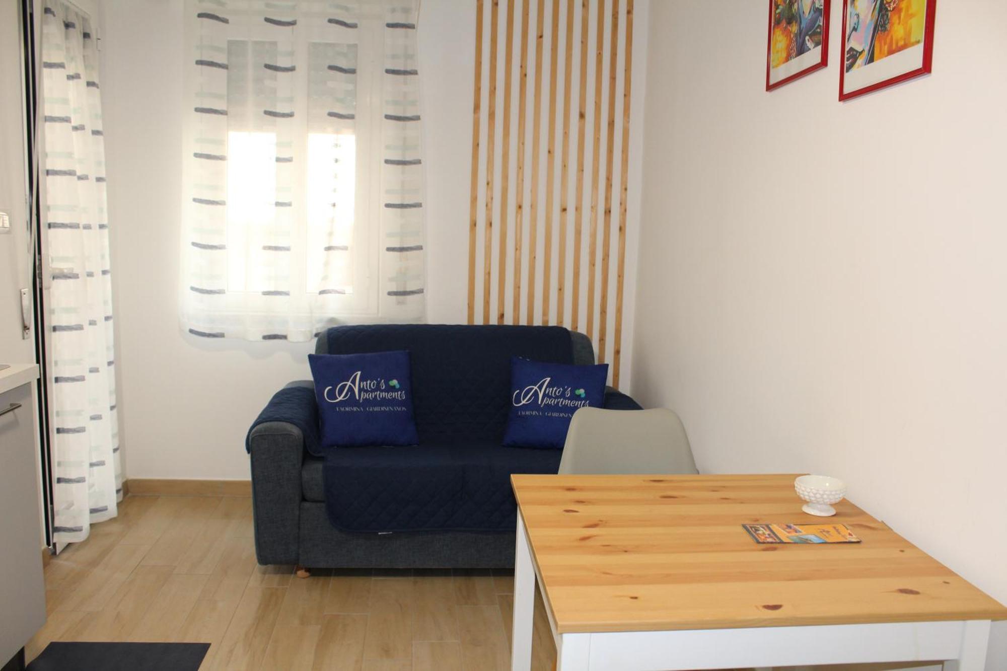 Anto'S Apartment - จีอาร์ดีนี นักซอส ภายนอก รูปภาพ